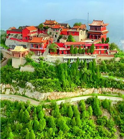 安阳市政协副主席刘鸿民一行：赴林州白云山调研古建筑与传统文化保护工作